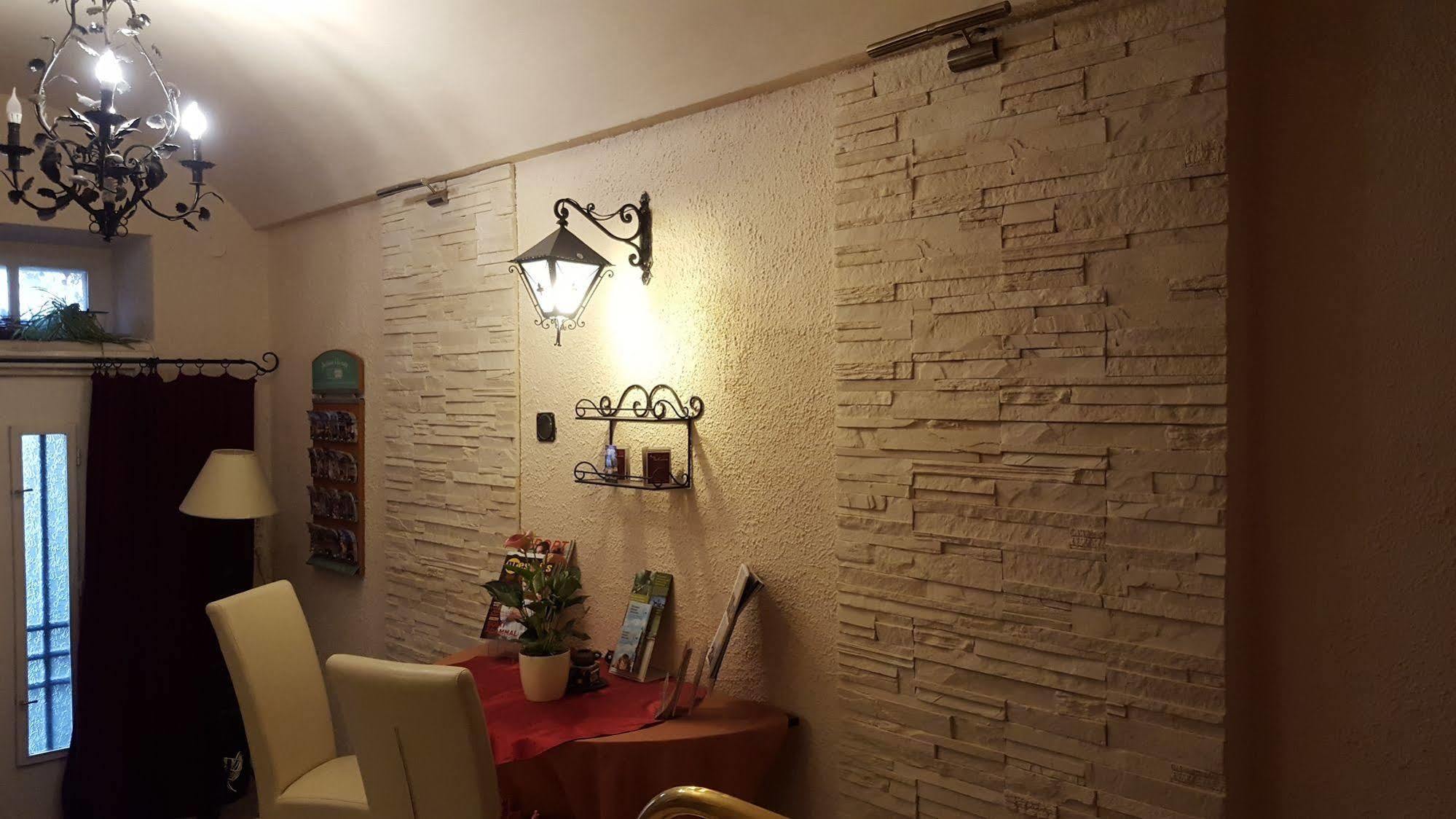 Romantik 3*